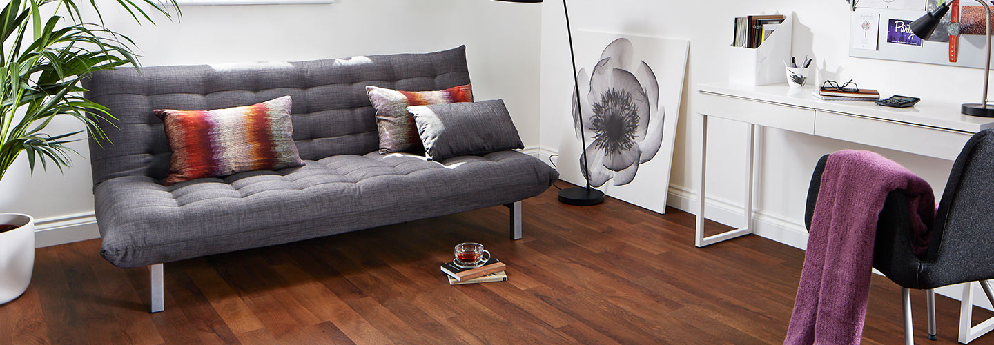 Comparing engineered and vinyl plank wood flooring